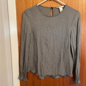 H&M houndstooth top